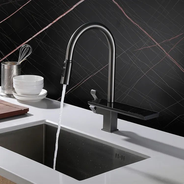 The Sink Aylux Şelale Akışlı Spiralli Siyah 4 Fonksiyonlu Eviye Bataryası