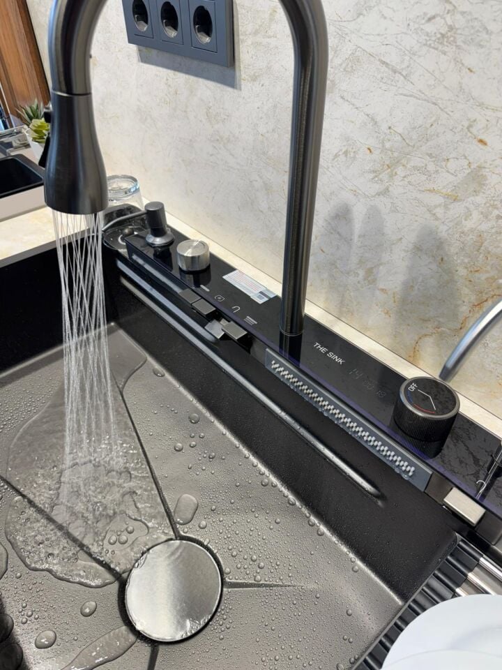 The Sink Marinax 100x50 Ultra Teknolojik Eviye Seti Sağ Damlalıklı